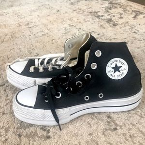 black platform converse